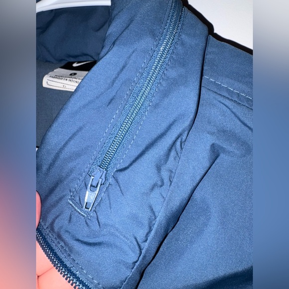 Nike Windbreaker Men’s Large - Picture 5 of 6